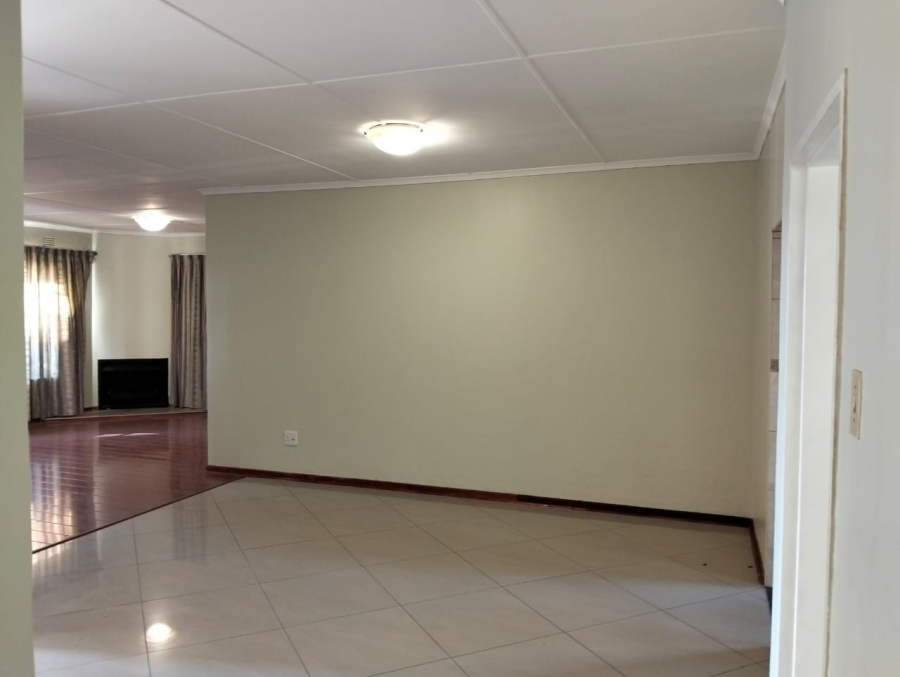 To Let 5 Bedroom Property for Rent in Fort Gale Eastern Cape